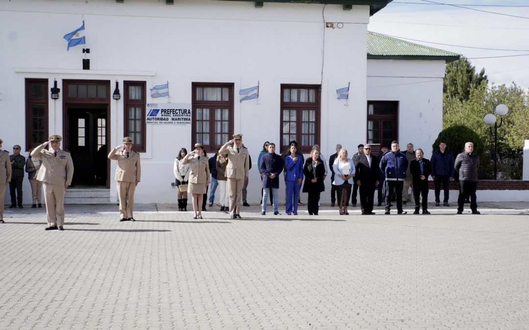 Grasso participó de la puesta en funciones del Prefecto Principal Lanciotti como nuevo jefe de la Prefectura Río Gallegos