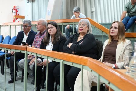 Santa Cruz sancionó la Ley de Emergencia Comercial, Industrial y PyME