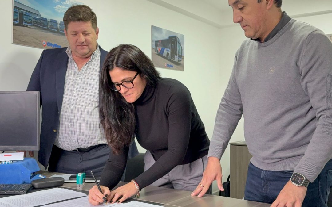 Gestiones para que la Provincia Pague la deuda que mantiene con City Bus