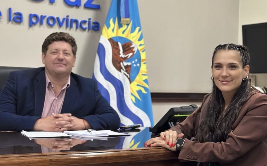 VICTORIA OJEDA RENUNCIA A LA CONCEJALÍA: “FUI CONVOCADA POR EL JEFE DE GABINETE PEDRO LUXEN PARA CUMPLIR FUNCIONES EN EL EJECUTIVO ACOMPAÑANDO  AL GOBERNADOR VIDAL”