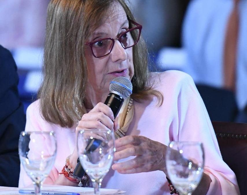 Alicia Kirchner pidió la citación del Secretario de Comunicación Lanari por prohibir el ingreso de periodistas a la Casa Rosada