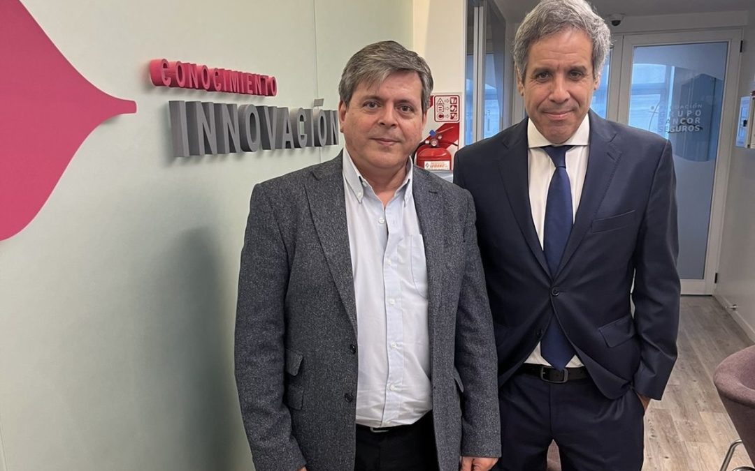 Fabián Leguizamón y el Dr. Gastón Manes firmaron convenio para capacitaciones en neurociencia a través de la Legislatura Provincial