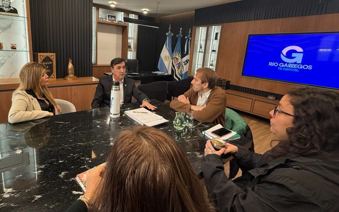 Grasso fortalece el trabajo en salud mental y prevención de adicciones en los barrios