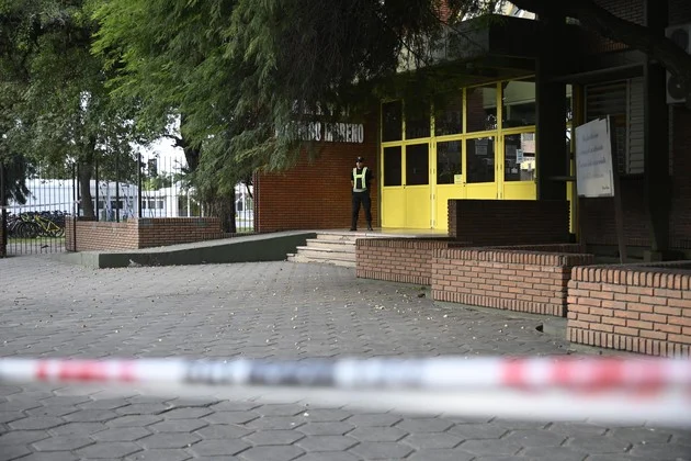 Tragedia en escuela de San Cristóbal: pediatras alertan por armas y salud mental