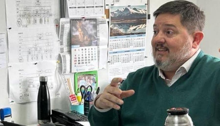 Verbes cruzó a la diputada Mora a quién acusó de dar “datos falsos” para confundir a la gente en medio de la crisis financiera