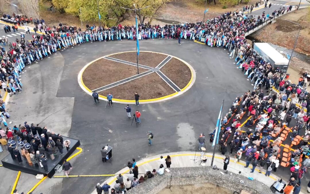 EL INTENDENTE JAVIER BELLONI INAUGURÓ UNA NUEVA OBRA EN EL CALAFATE ESTE 25 DE MAYO