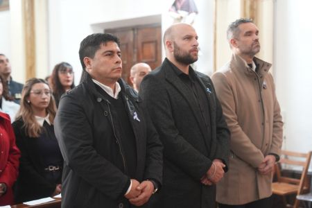 Claudio Vidal encabeza en Puerto Santa Cruz las actividades oficiales por el 25 de Mayo