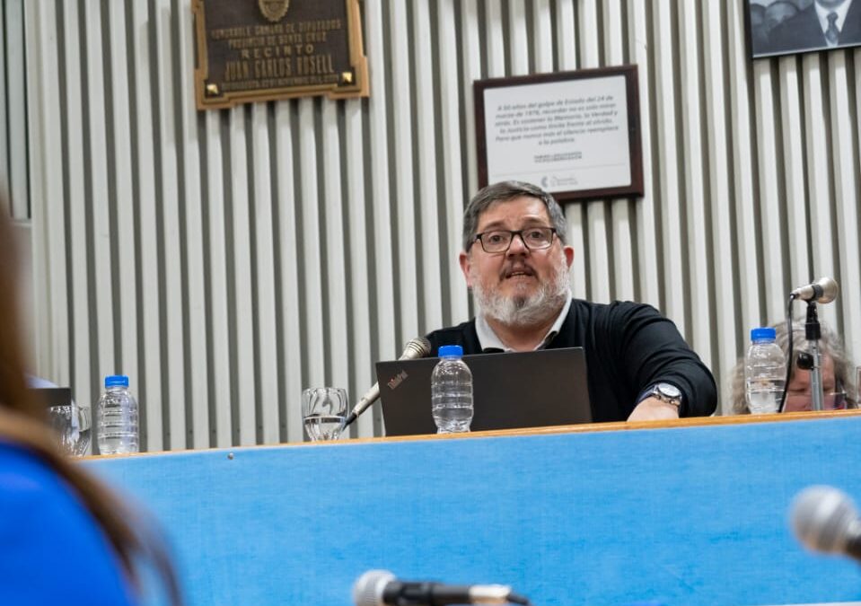 La explicación detallada de Verbes y Elmiger sobre la Ley de Financiamiento en Diputados