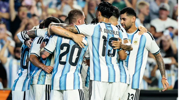 LA SELECCIÓN ARGENTINA ARRANCA ESTA NOCHE LA DEFENSA DEL TÍTULO FRENTE A ARGELIA