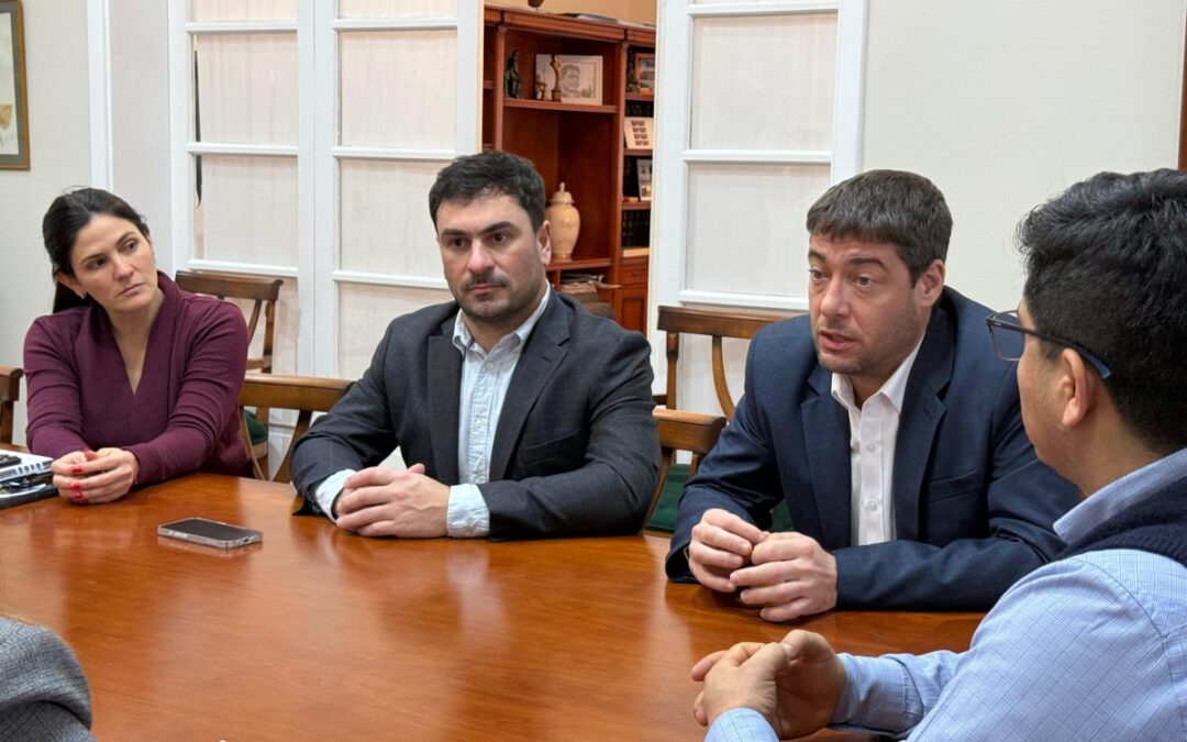 Intendente Martínez: “Es un día importante porque sin conectividad es muy difícil poder desarrollarse”