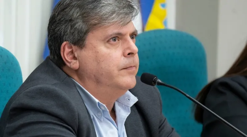 El vicegobernador Fabián Leguizamón repudió los graves hechos de violencia ocurridos en el Foro Austral de La Libertad Avanza