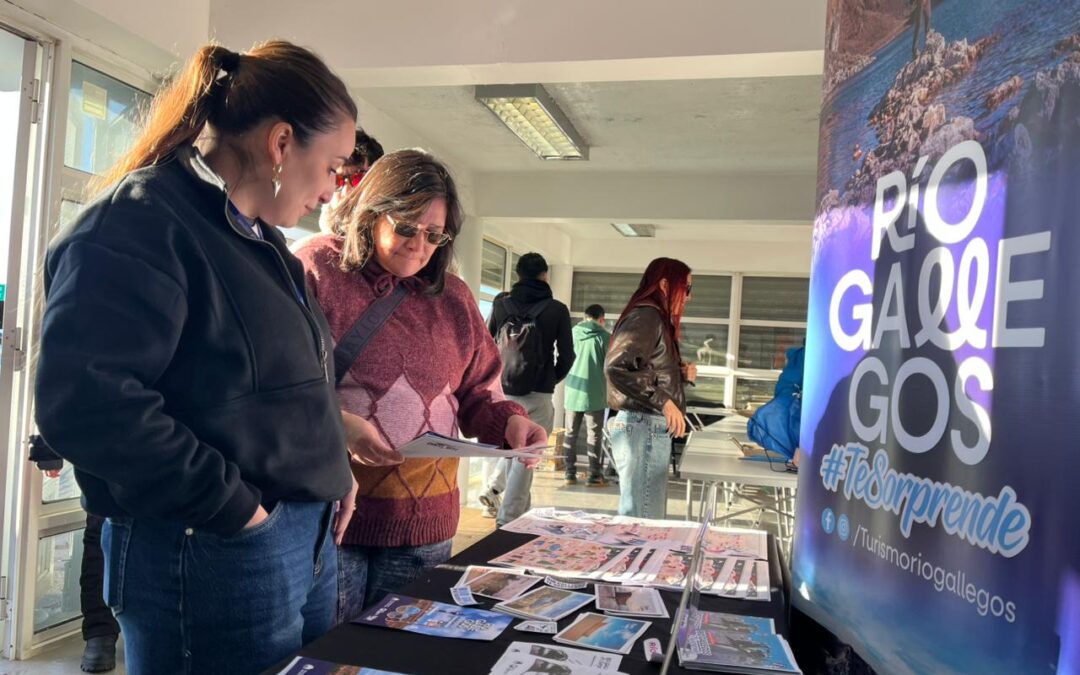Río Gallegos promociona sus atractivos turísticos en Punta Arenas y Río Turbio