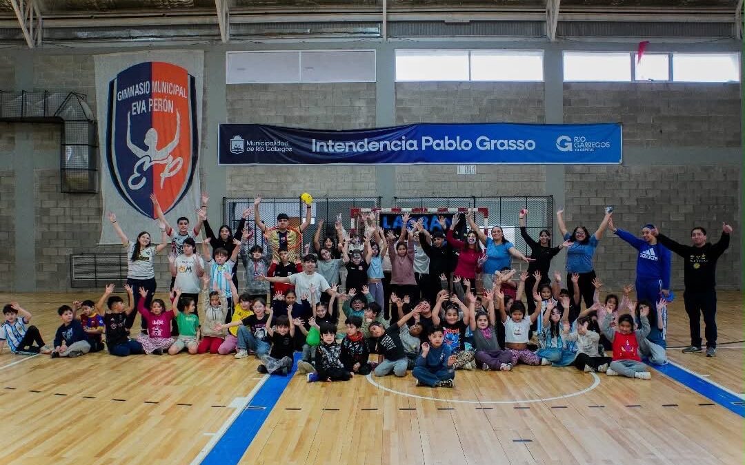 La Municipalidad de Río Gallegos comenzó las colonias municipales de invierno con más de mil niños y niñas