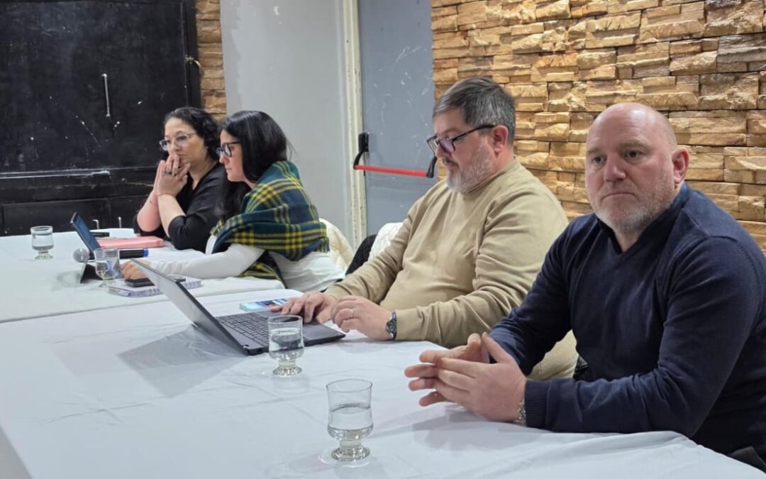 El Gobierno llevó el debate por la ley de Financiamiento a Río Turbio y defendió las inversiones para el desarrollo provincial