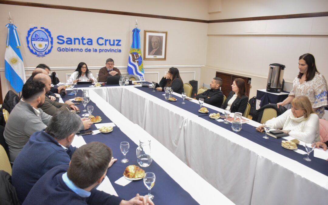 RESPONSABILIDAD FISCAL: Comienzan las mesas de trabajo entre Provincia y municipios para avanzar en acuerdos mutuos por los aportes a las Cajas