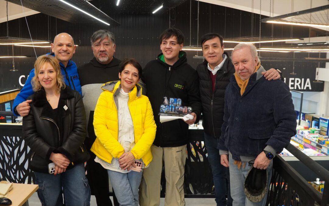 Pablo Grasso acompañó la inauguración de una nueva sucursal de Autoservicios Cerca