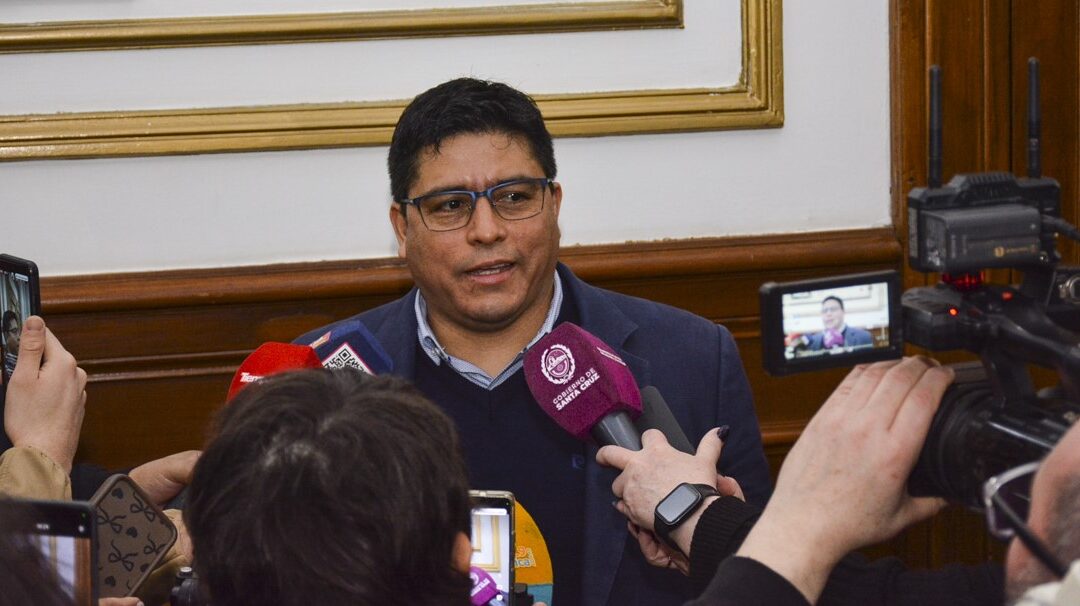 SIGUEN LOS CRUCES ENTRE GESTIÓN PROVINCIAL Y MUNICIPAL DE RÍO GALLEGOS Y VIDAL VOLVIÓ A EXIGIR EL PAGO DE APORTES