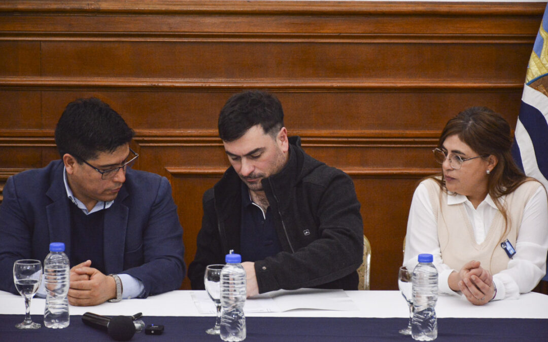 Santiago Aberastain: «Es la obra más importante llevada adelante con fondos propios del UNIRSE» en referencia a la obra en Puerto Deseado