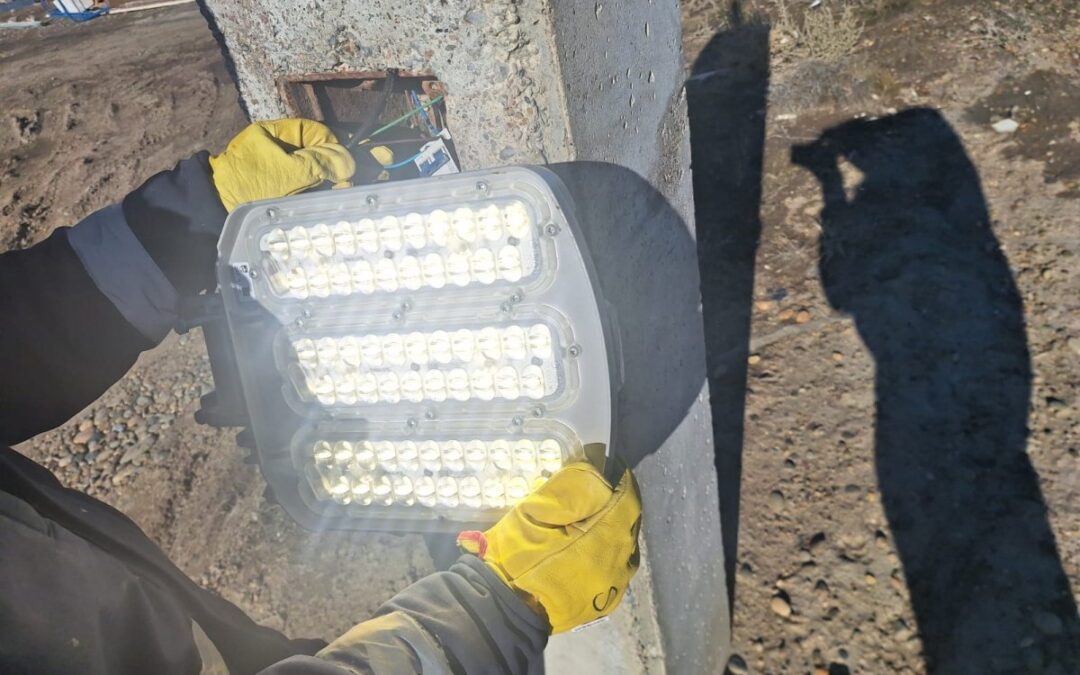 El Plan de Alumbrado LED avanza con nuevas instalaciones en El Chaltén y Puerto Santa Cruz
