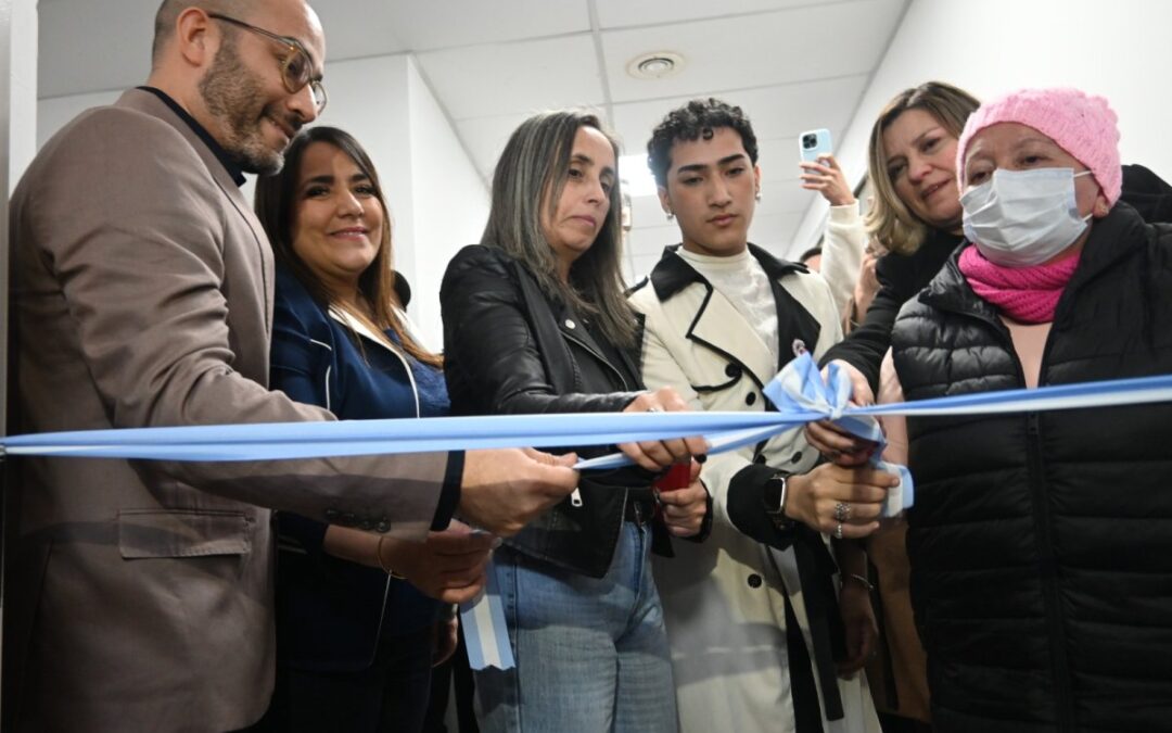 Promesa cumplida: El Gobierno de Claudio Vidal dejó inaugurada la Sala Oncológica en el Hospital Dr. Armando Zamudio de Piedra Buena