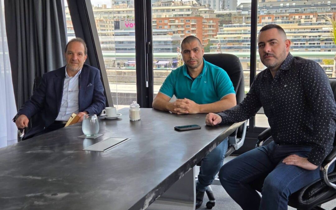 GÜENCHENEN ACORDÓ LA INCORPORACIÓN DE LOS DESPEDIDOS DE CREXELL Y LEVANTÓ EL PARO GENERAL