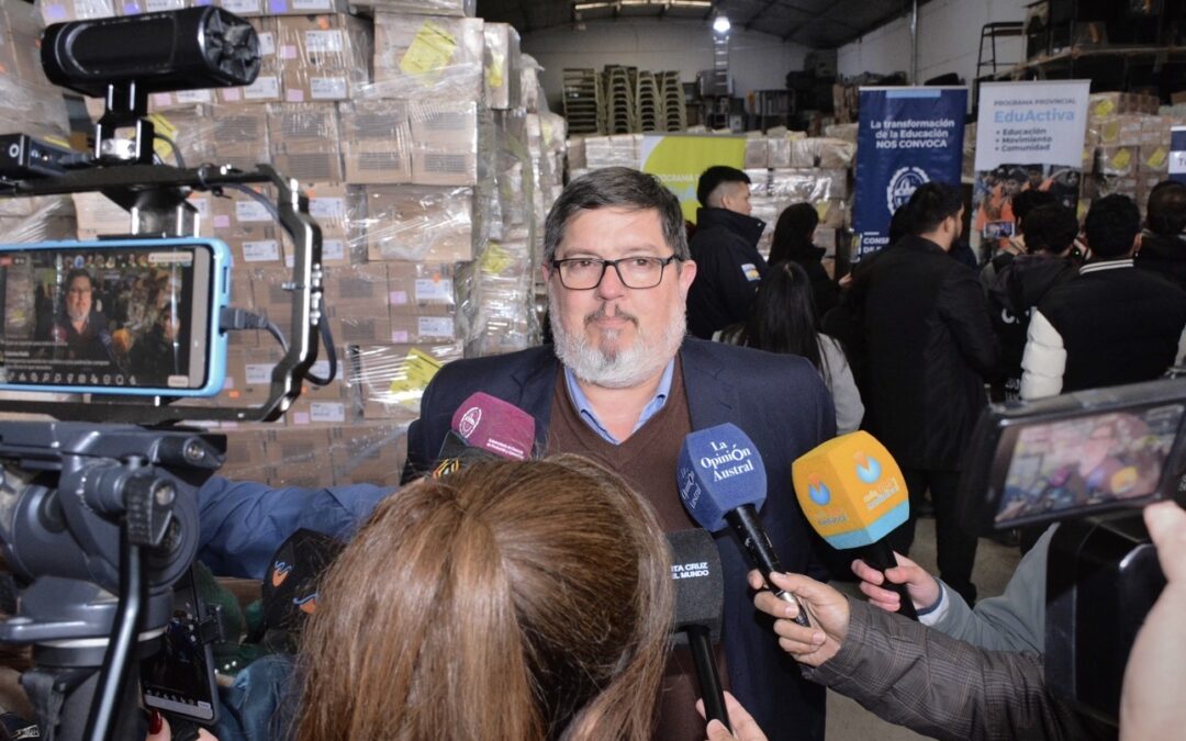 Verbes: “Fortalecer el sistema educativo no es solo convocar a paritarias”