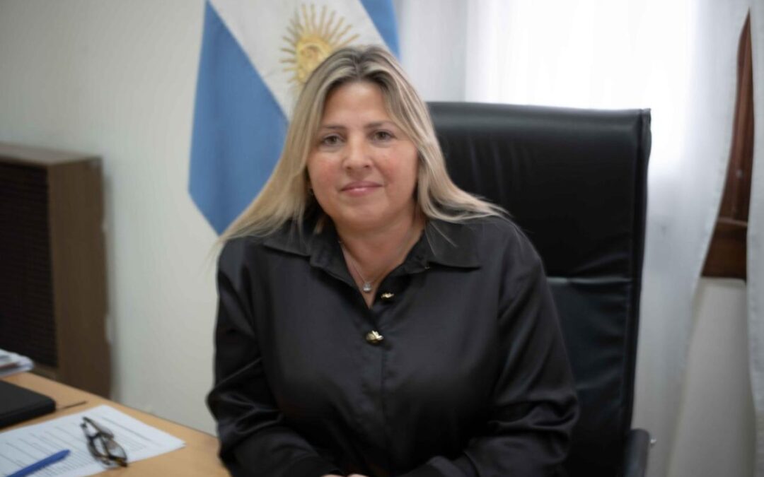 Boggio: “Con la distribución de los primeros 40 mil pares de zapatillas seguimos demostrando capacidad para garantizar derechos en el territorio”