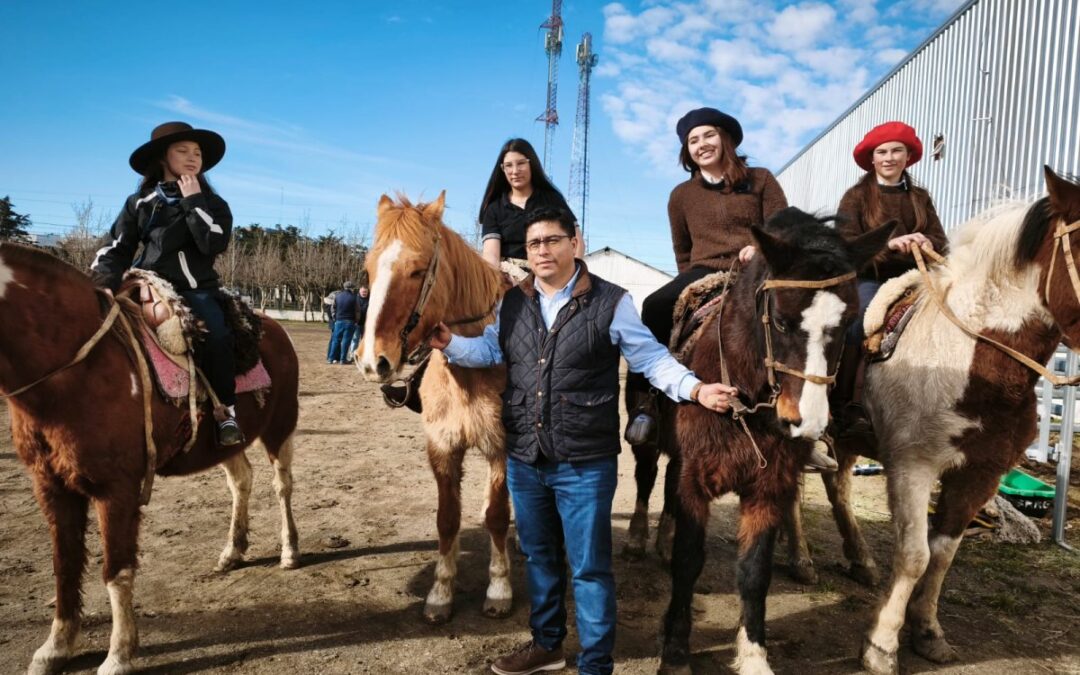 Vidal destacó el valor de la primera “Expo Campo Infantil” para acercar a las nuevas generaciones al mundo rural