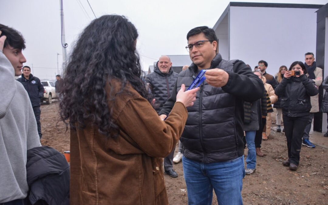Tras 21 años de espera, Lorena Muñoz cumplió el sueño de la casa propia en Río Gallegos