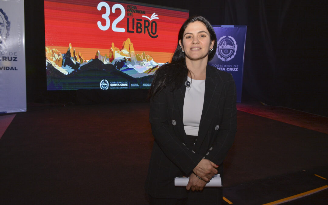 Elmiger: “La escritura y la producción literaria también son producción, identidad y educación”