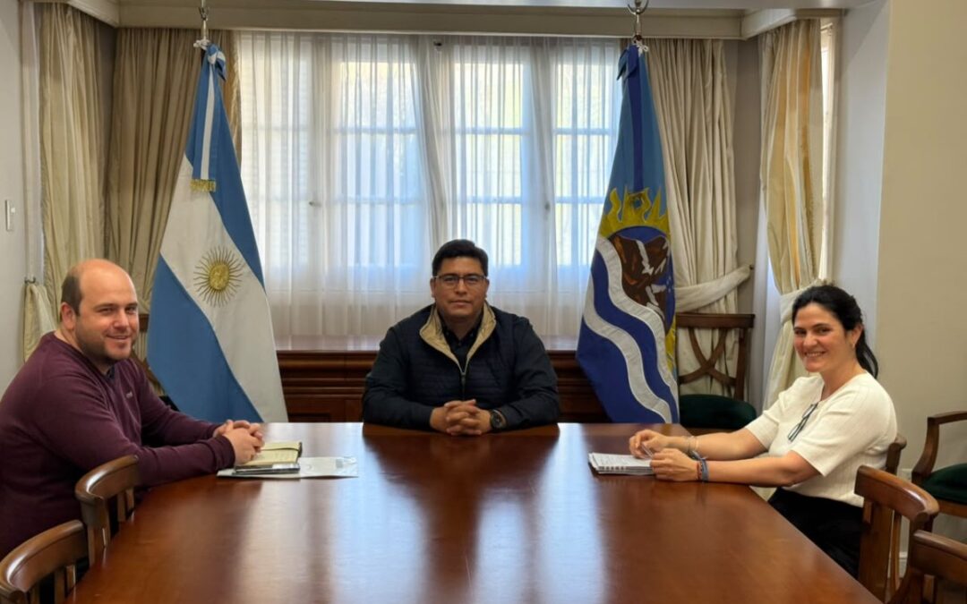 Vidal recibió a Treppo y comprometió $600 millones para obras de saneamiento en Perito Moreno
